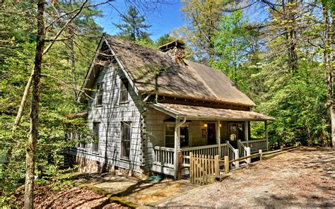 North GA Cabins | Pet Friendly Cabins Ellijay Georgia | Sliding Rock ...