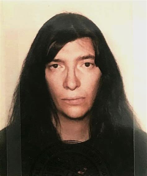 Joey Ramone passport photo. : r/punk