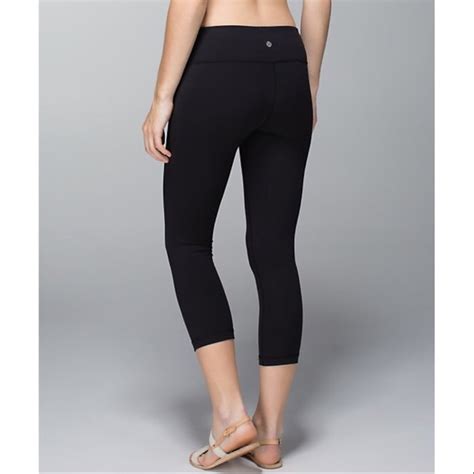 lululemon athletica yoga pants