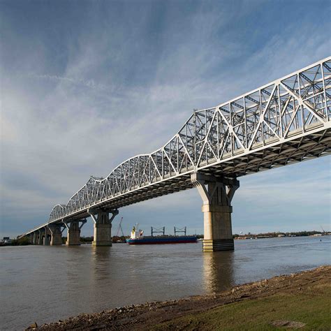 Modjeski and Masters | Huey P. Long Bridge