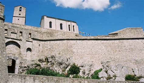 Sisteron Citadel (Sisteron) | Structurae