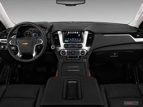 2019 Chevrolet Tahoe Pictures: Dashboard | U.S. News & World Report