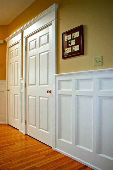 how to decorate over a tall waiscott - Yahoo Image Search Results | Wainscoting styles, Dining ...