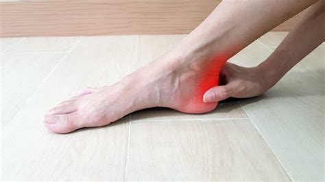 7 Ways to Treat Heel Bone Spurs - Foot and Ankle Group