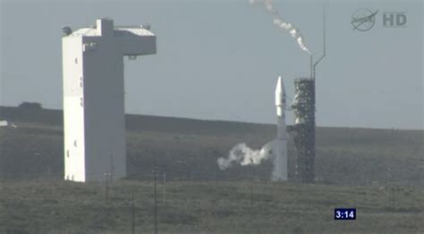 Liftoff! Launch Photos for NASA's Advanced Landsat 8 Mission | Space