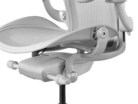 Aeron Chair, Adjustments - Herman Miller