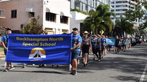 Rockhampton pays its respects in 2023 Anzac Day March | Photos | The ...