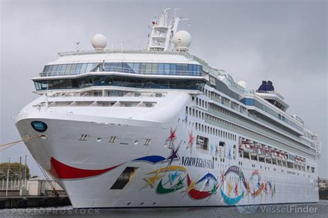 NORWEGIAN STAR, Passenger (Cruise) Ship - Details and current position ...