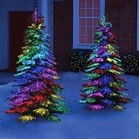 42 Amazing Christmas Lights Tree Decoration Ideas - PIMPHOMEE