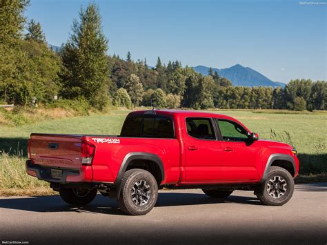 Toyota Tacoma TRD Off-Road (2016) - picture 27 of 57