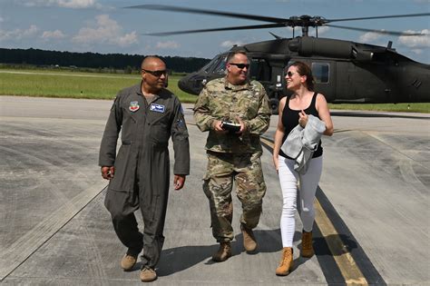 Congresswoman Mace visits McEntire Joint National Guard Base > 169th ...