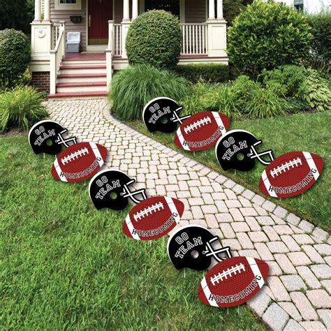 Homecoming - Helmet and Football Lawn Decorations - Outdoor Football ...