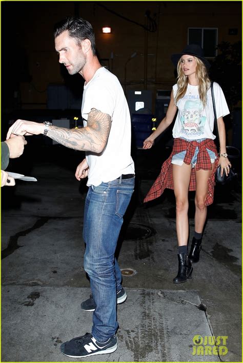 Newlyweds Adam Levine & Behati Prinsloo Hold Hands For Post-Wedding Dinner Date!: Photo 3172431 ...