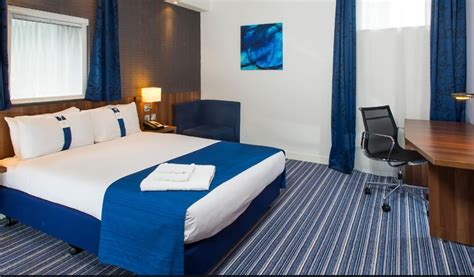 Holiday Inn Express Birmingham Snow Hill - Visit Birmingham