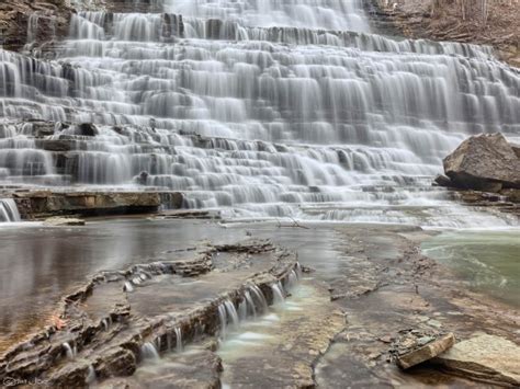 24 Breathtaking Waterfalls from around the World