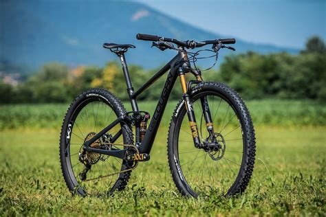 Nuova LEE COUGAN Crossfire Air Limited Edition Gold 2019 Mtb, Crossfire, Limited Editions ...