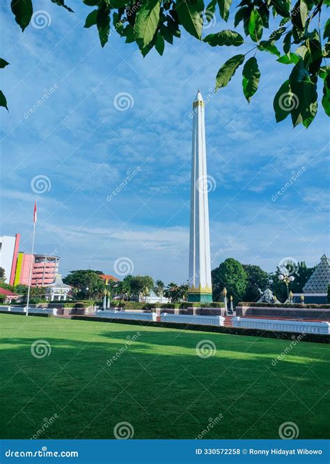 "Tugu Pahlawan" and the Red and White Flag. Editorial Stock Photo - Image of historical ...