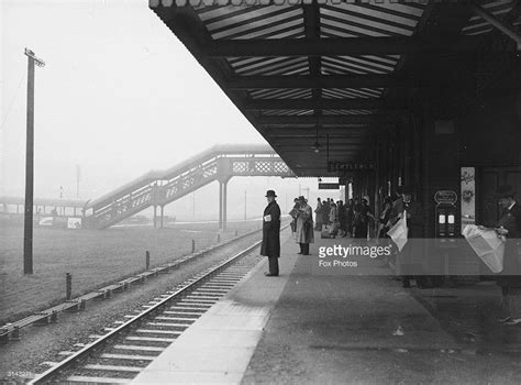 Commuters at Worcester Park railway station. Home History, London History, Worcester Park, Ewell ...