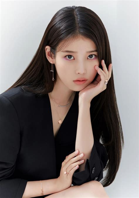 IU for J.ESTINA 2020 Fall Collection | Kpopping