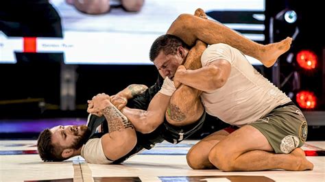 The 20 Best Jiu-Jitsu Submissions of 2020 | FloGrappling - YouTube