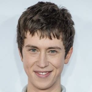 Angus Imrie - Age, Family, Bio | Famous Birthdays