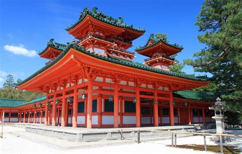 5 Vital Temple & Shrine Etiquette Tips | All About Japan