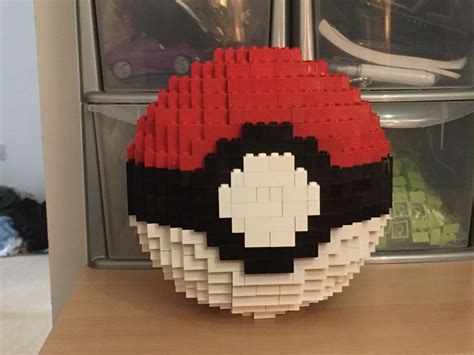 Lego pokemon ball | Lego models, Lego pokemon, Pokemon ball