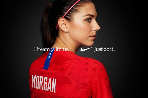 Nike’s ‘Just Do It’ Ad Starring US Women’s National Soccer Team – Footwear News