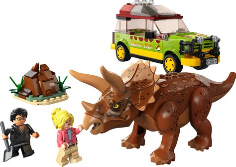 Brickfinder - LEGO-Jurassic-Park-Triceratops-Research-76959—03