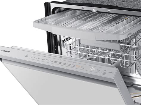 DW80BB707012AA | Bespoke Smart 42dBA Dishwasher with StormWash+™ and ...