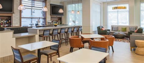 Explore the Hilton Garden Inn Portland/Lake Oswego | SPIRE Hospitality