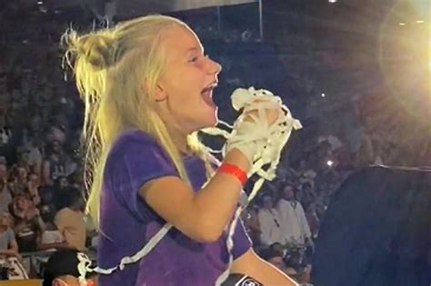 WATCH: Garth Brooks Makes Little Girl's 1st Concert Her Best Ever