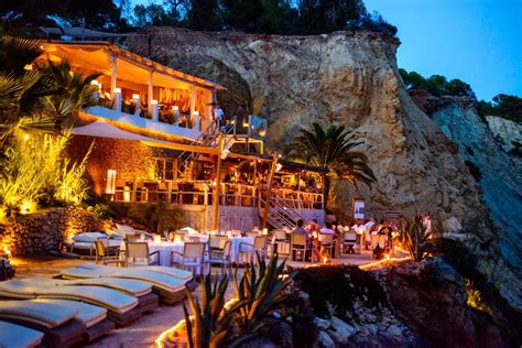 Amante, the much-lauded beach club and restaurant in Ibiza, will open for the 2015 season on ...