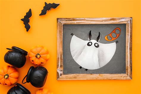 Halloween Bats watercolor illustrations set on Behance