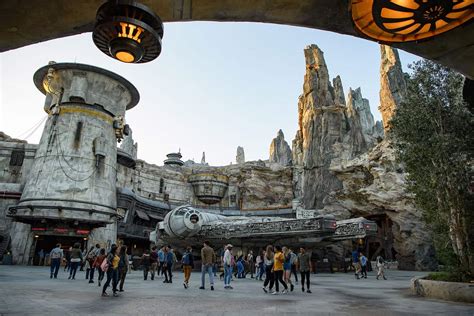 These Popular 'Star Wars' Characters Have FINALLY Arrived at Walt ...