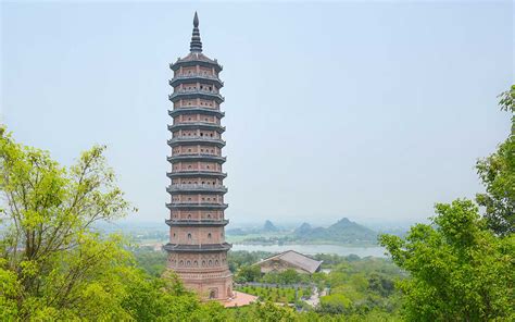 Bai Dinh Pagoda Complex: History, Festival, Architecture & Travel Tips