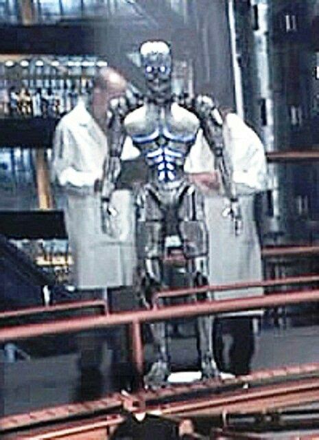 T-900 IN TERMINATOR 3 RISE OF THE MACHINES | Terminator movies, Terminator, Superhero