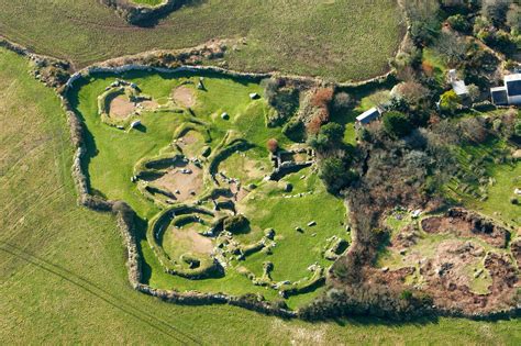 Carn Euny, Cornwall: The baffling ruin with a tunnel dating back to the ...