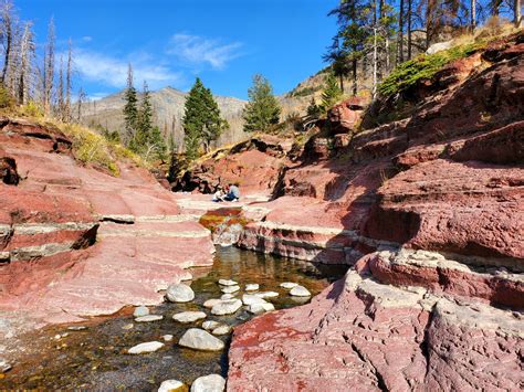 3 Easy Hikes in Waterton Lakes National Park – LITTLE ONE ADVENTURES