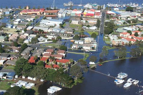 Floods - What effect is climate change having on floods in Australia?