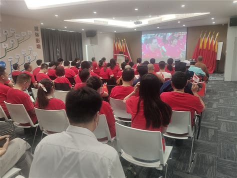 The Silihe River in Luyang District, Hefei City, creates a new highland for the Red Alliance ...