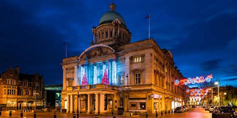 » Hull City Hall