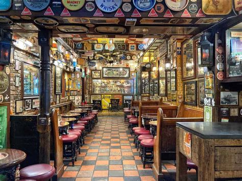 Old Belfast Pubs: The Best In The City - The Whole World Or Nothing