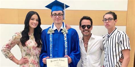 Marc Anthony and Dayanara Torres reunite for son's graduation Dayanara Torres, Vestido Strapless ...