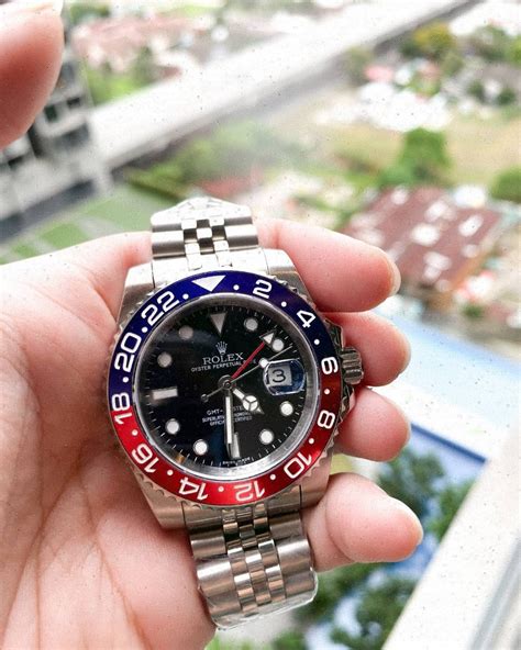 Rolex Gmt-Master II "Pepsi", Men's Fashion, Watches & Accessories, Watches on Carousell