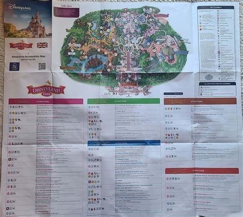 2021 Disneyland Paris 2 park guide maps