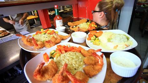 Your Guide to the Best Seafood Restaurants in Corpus Christi