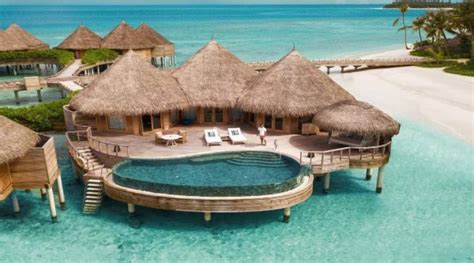 Longing for a Beach Vacation? Visit Maldives! | Maldives Islands Resorts