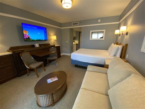 PHOTOS: Tour a Deluxe Studio Villa Room at the Newly-Reopened Disney's ...