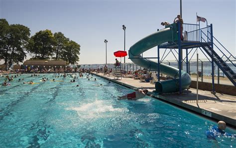 Summer Swimming: Outdoor Pools and Water Parks Around Seattle, Tacoma and Beyond | ParentMap